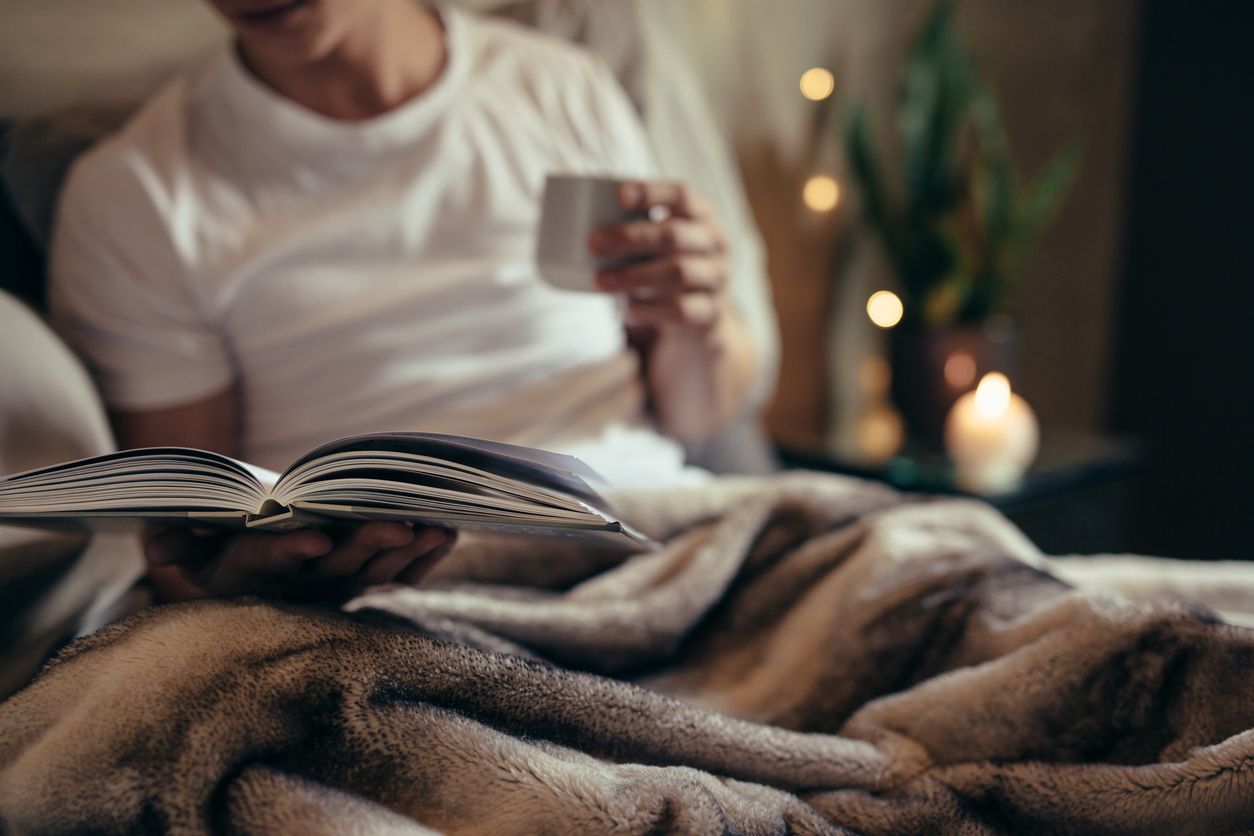 Что почитать зимой? Советуем 5 небанальных книжных новинок